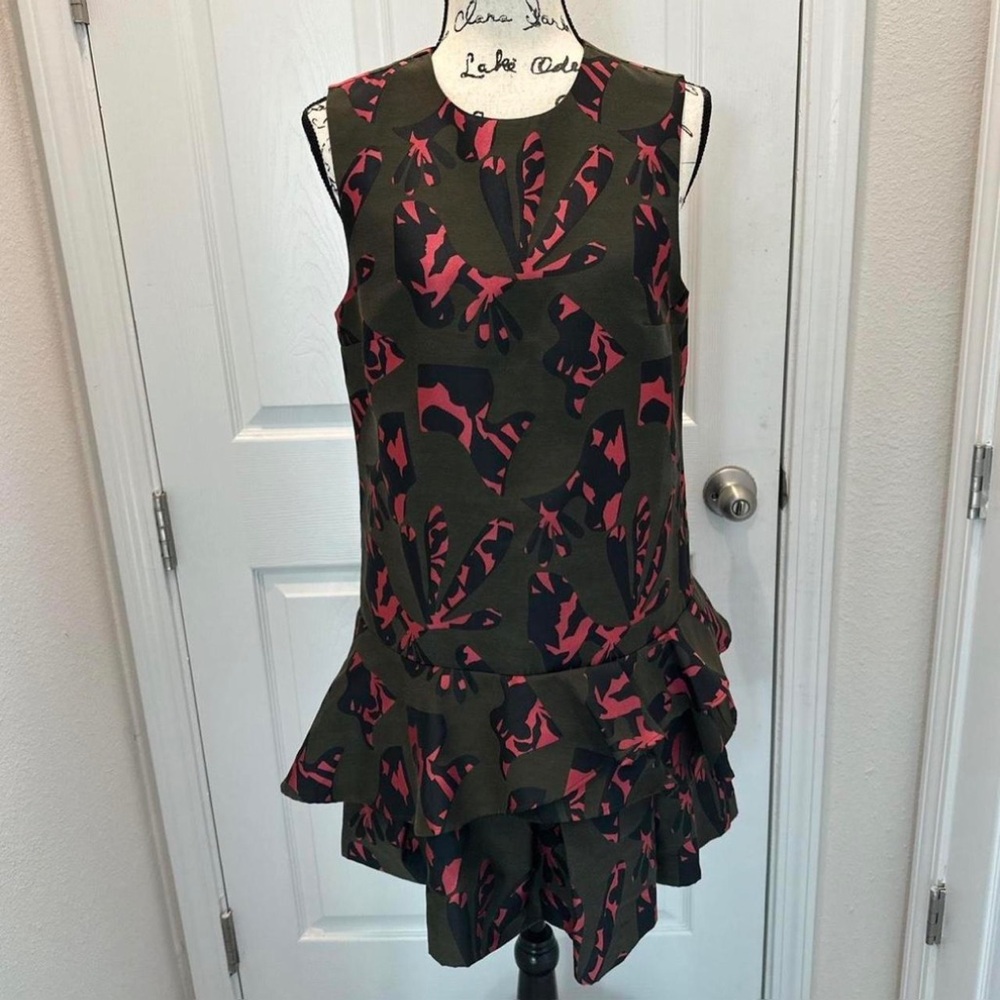 Banana Republic Sleeveless Ruffle Hem Dress